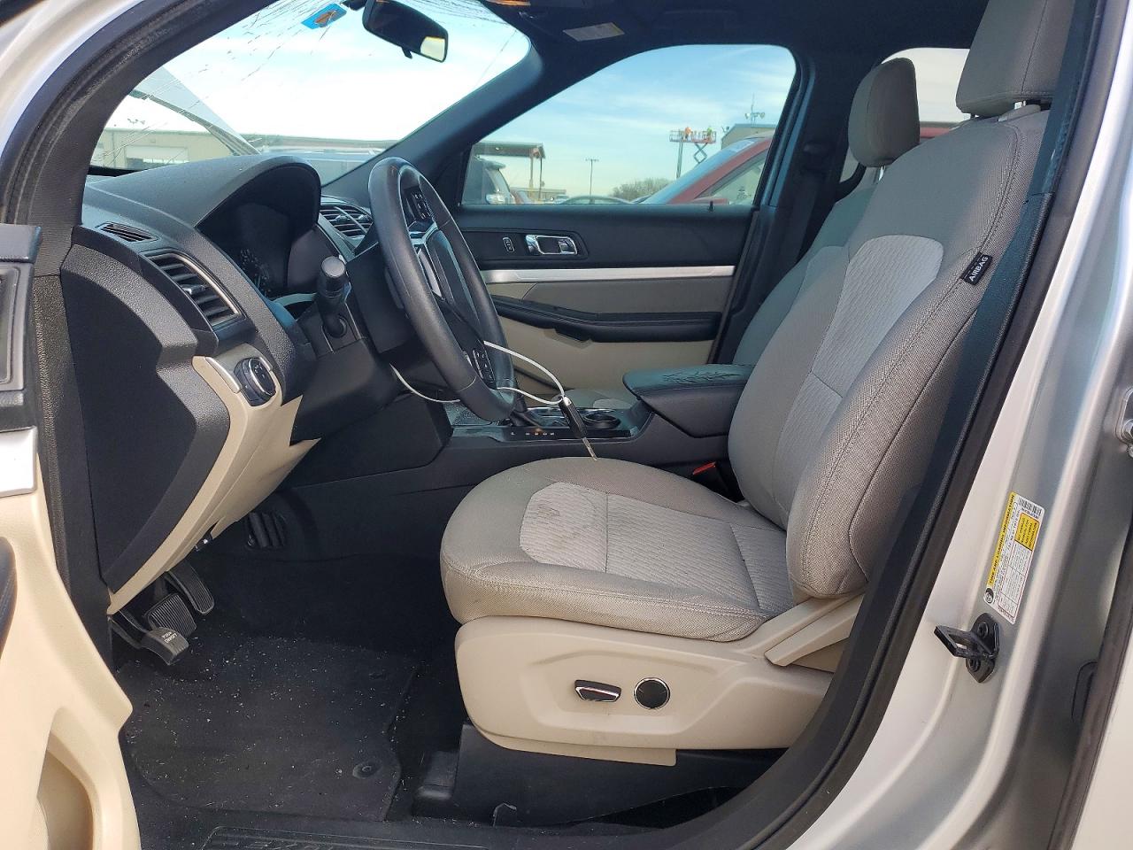 2018 FORD EXPLORER photo 7