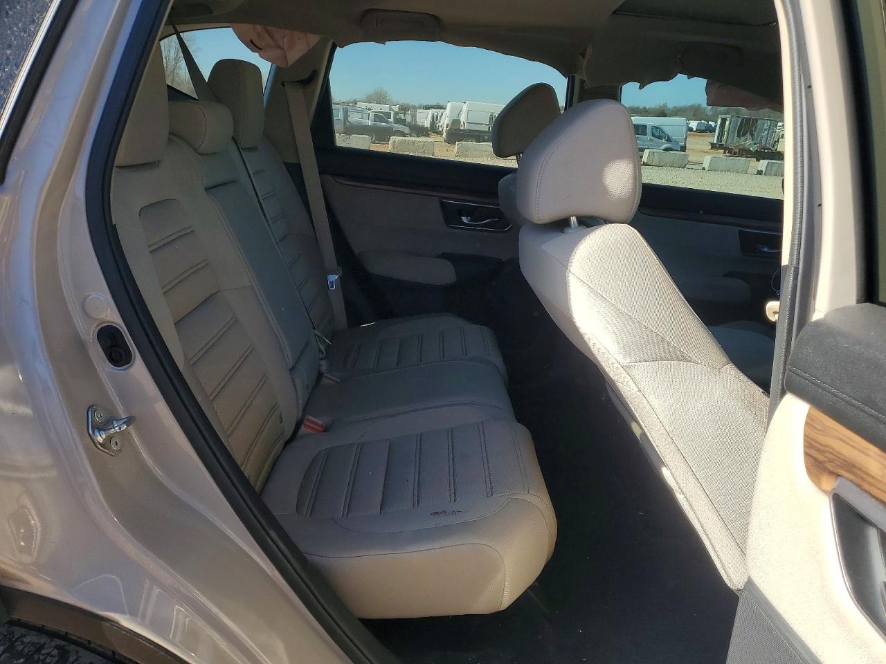 2018 HONDA CR-V EX photo 31