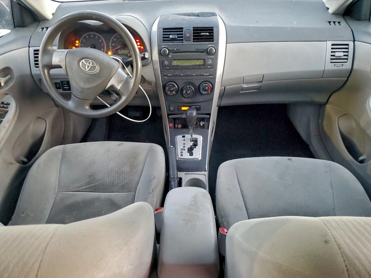 2010 TOYOTA COROLLA BASE photo 8
