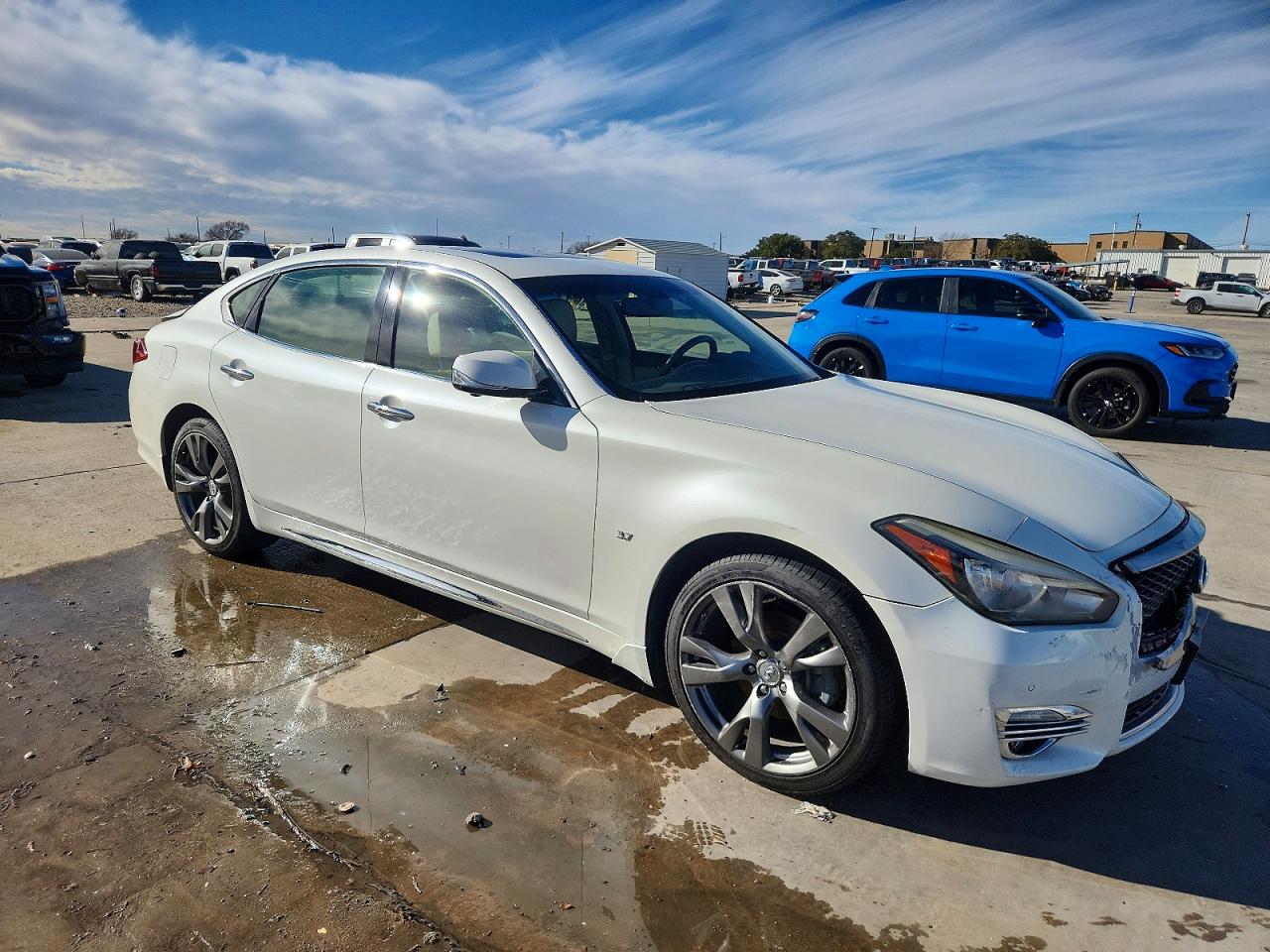 2016 INFINITI Q70L 3.7 photo 7
