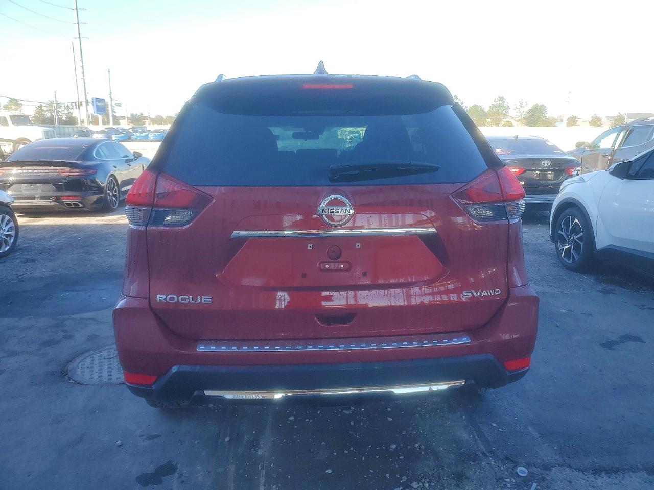 2019 NISSAN ROGUE S photo 16