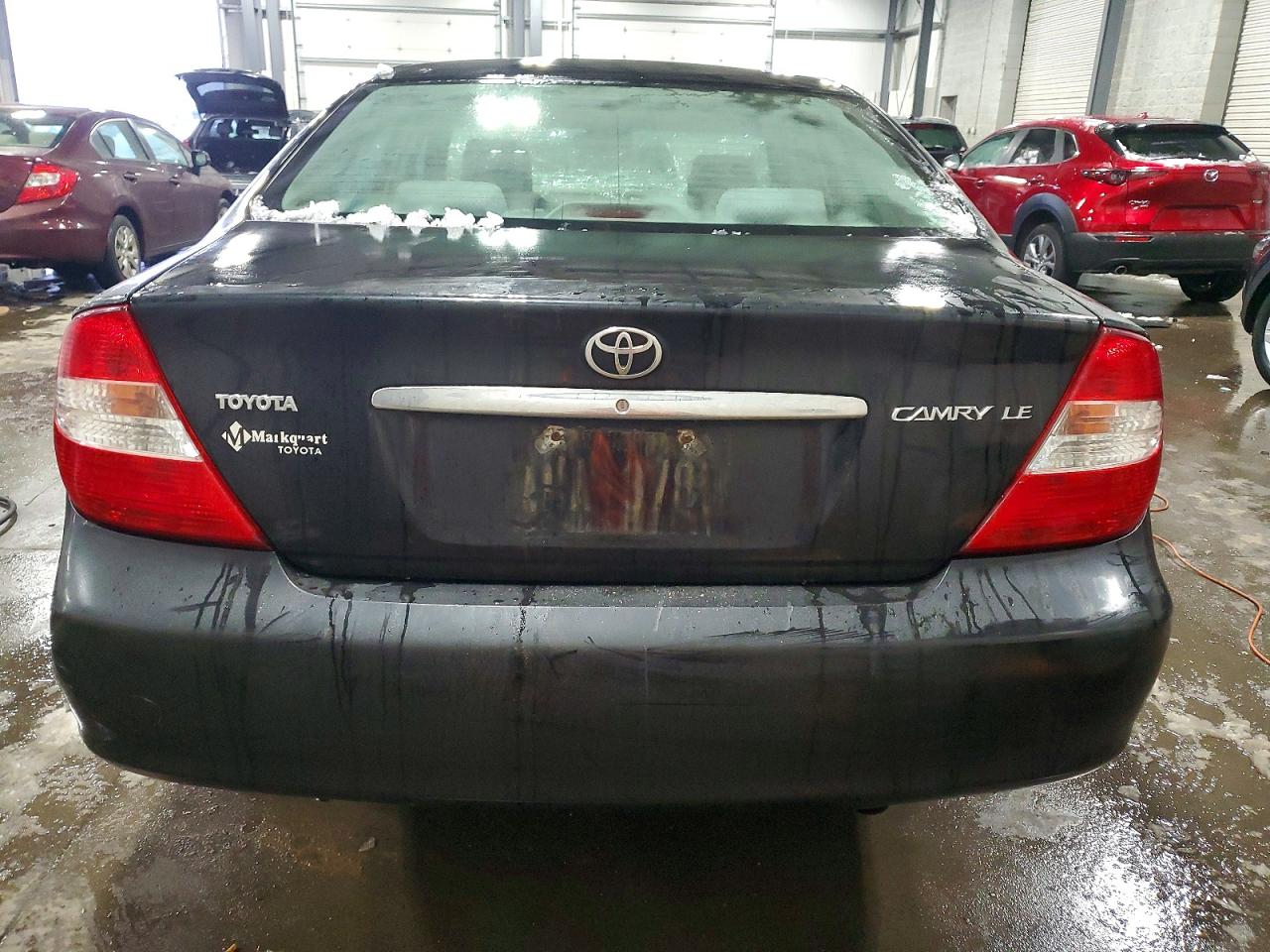 2004 TOYOTA CAMRY LE photo 6