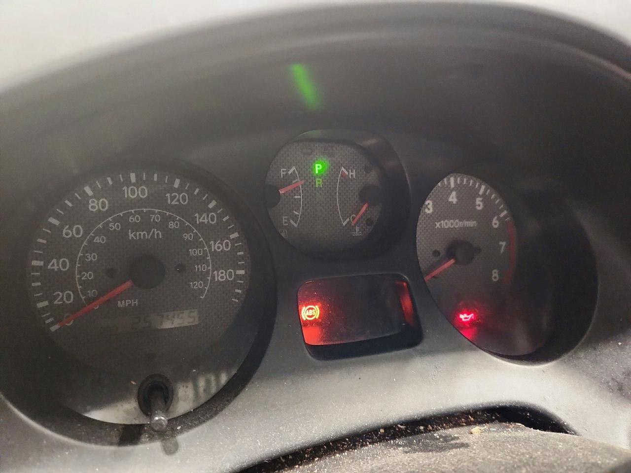 1999 TOYOTA RAV4 photo 9
