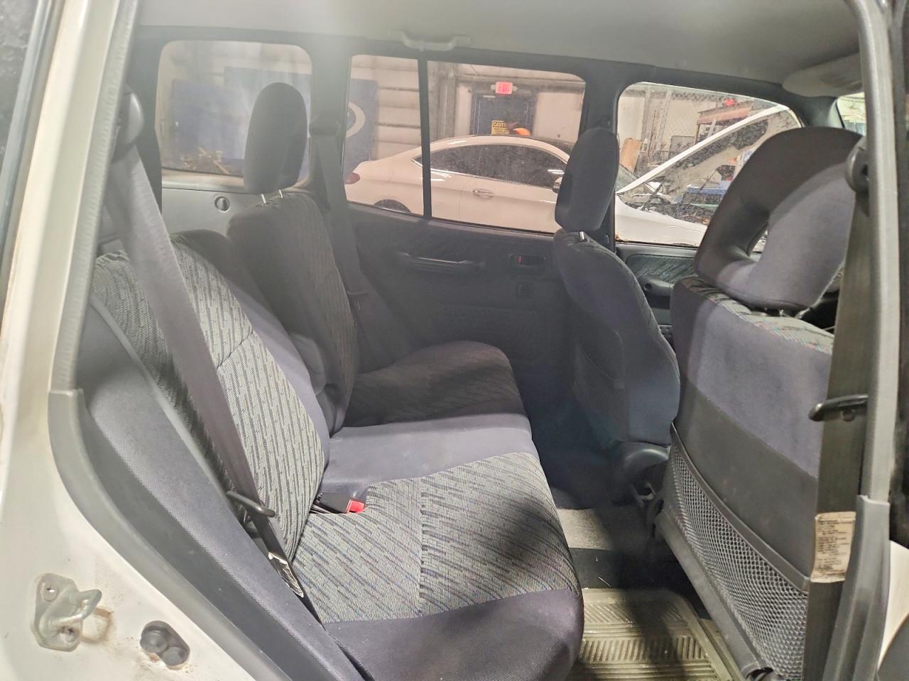 1999 TOYOTA RAV4 photo 11