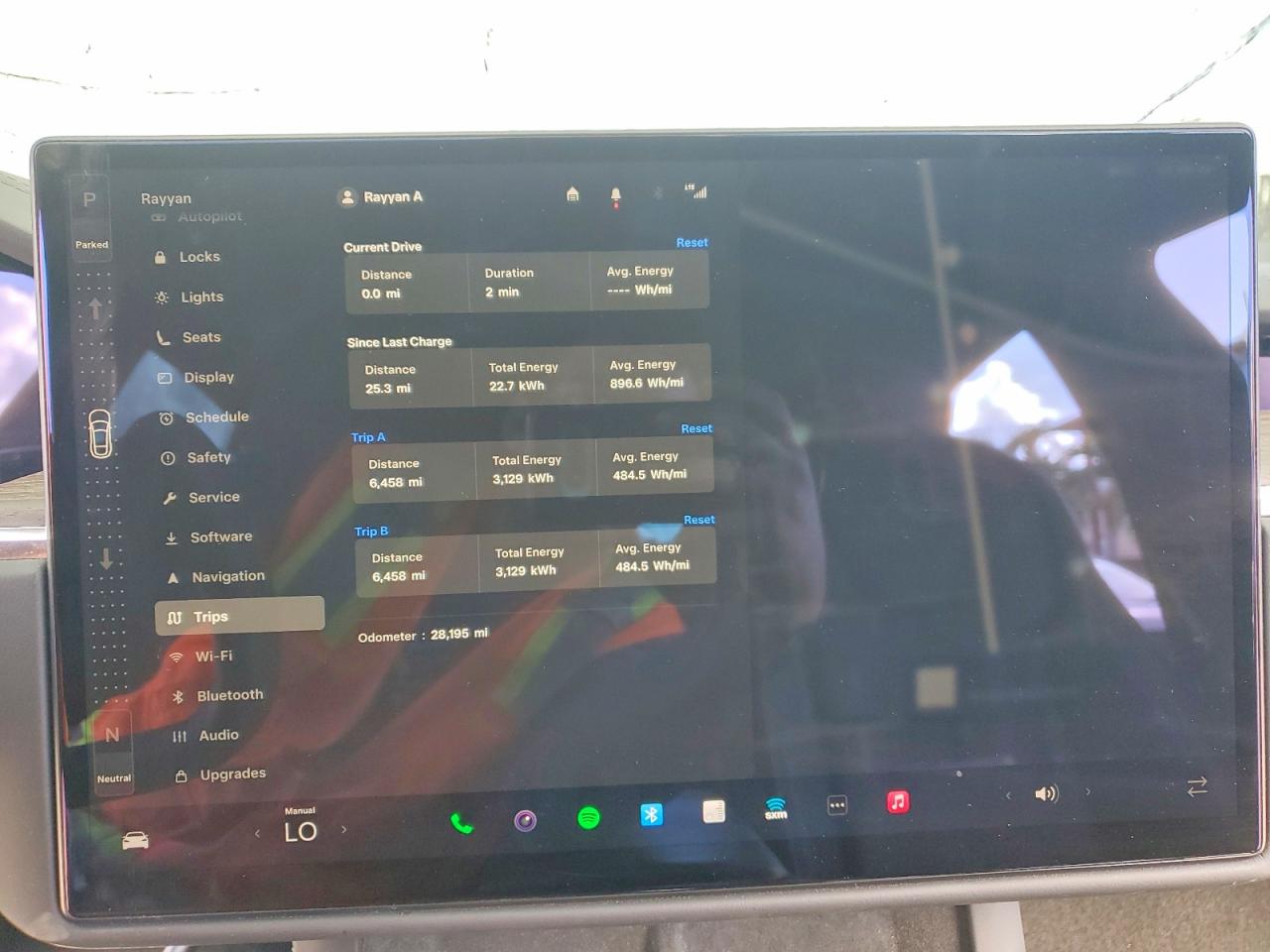 2022 TESLA MODEL S photo 9