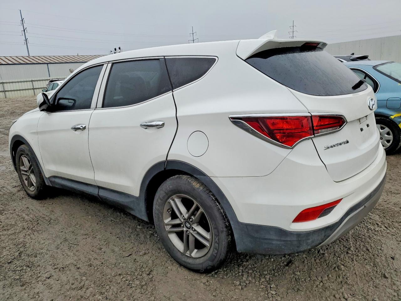 2017 HYUNDAI SANTA FE SPORT photo 2
