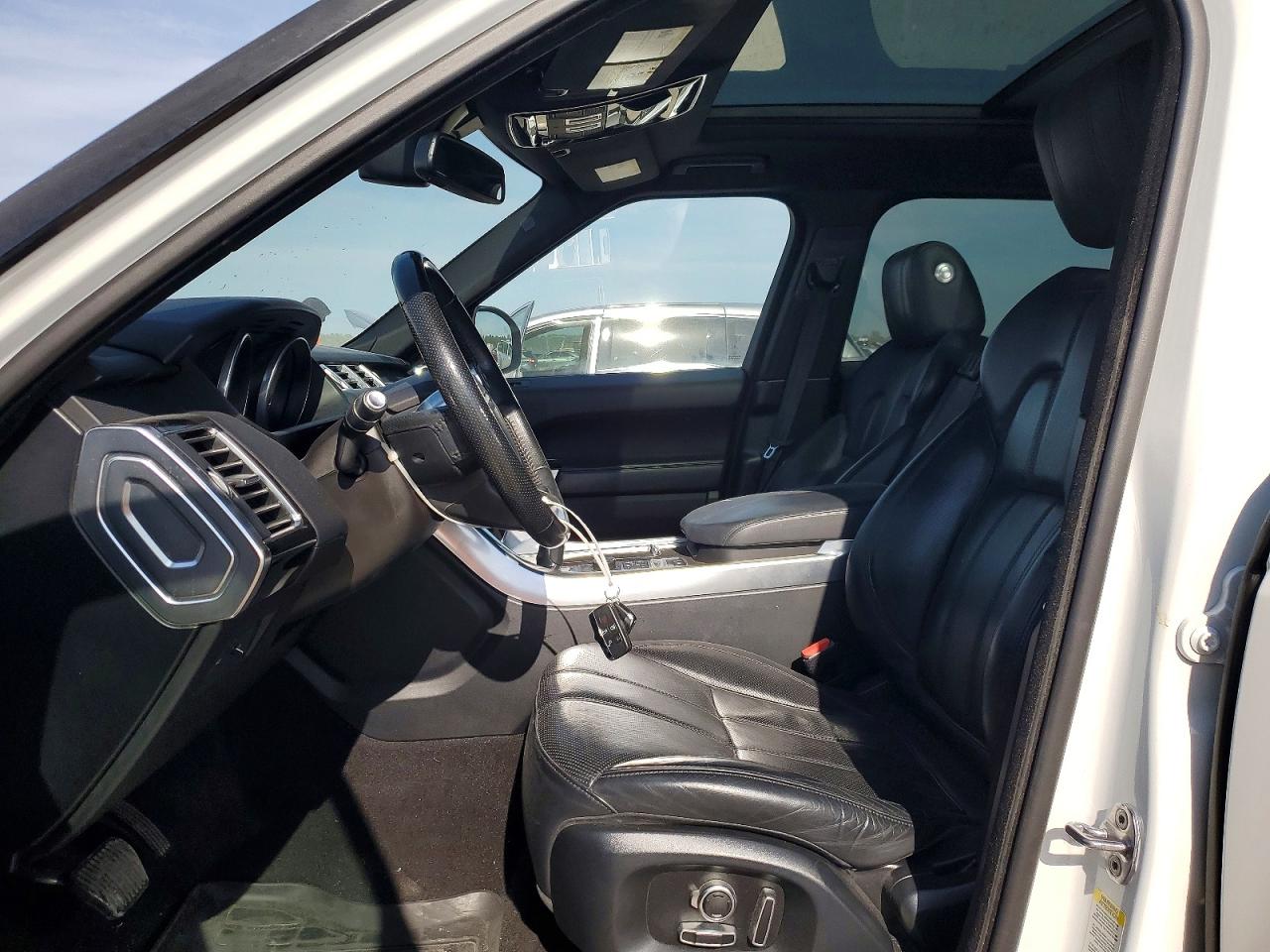 2016 LAND ROVER RANGE ROVER SPORT HSE photo 7