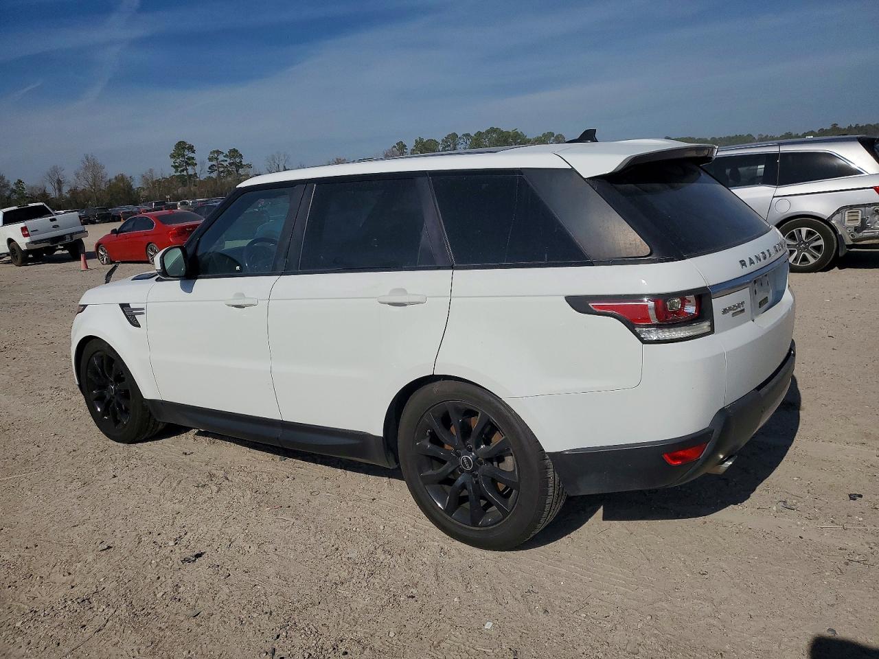 2016 LAND ROVER RANGE ROVER SPORT HSE photo 2