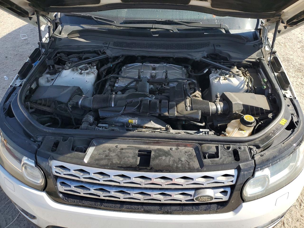 2016 LAND ROVER RANGE ROVER SPORT HSE photo 12