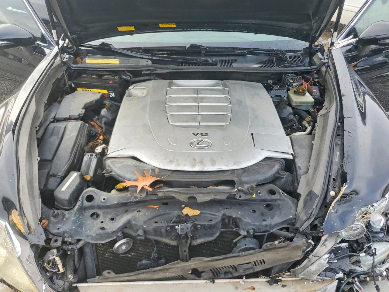 2010 LEXUS LS 460L photo 11