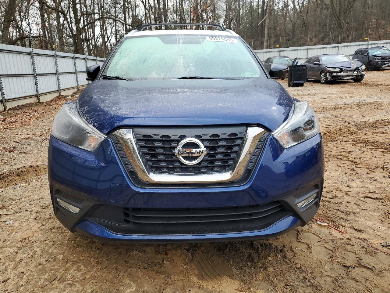 2018 NISSAN KICKS S photo 5