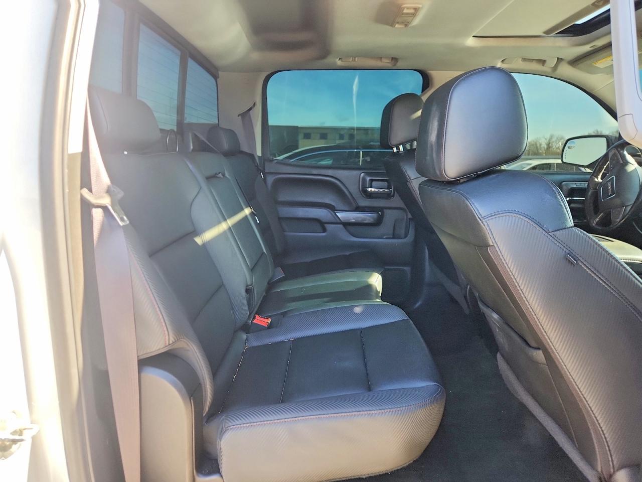2017 GMC SIERRA K1500 SLT photo 10