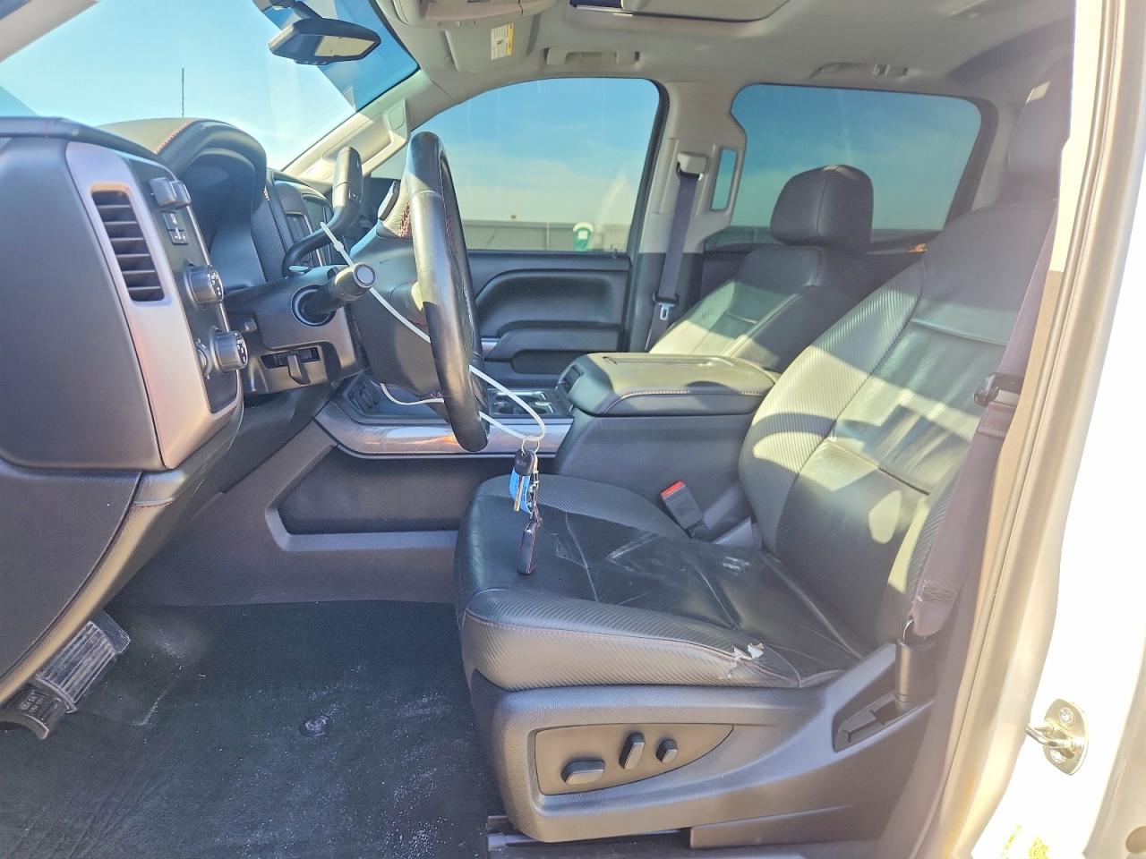 2017 GMC SIERRA K1500 SLT photo 7