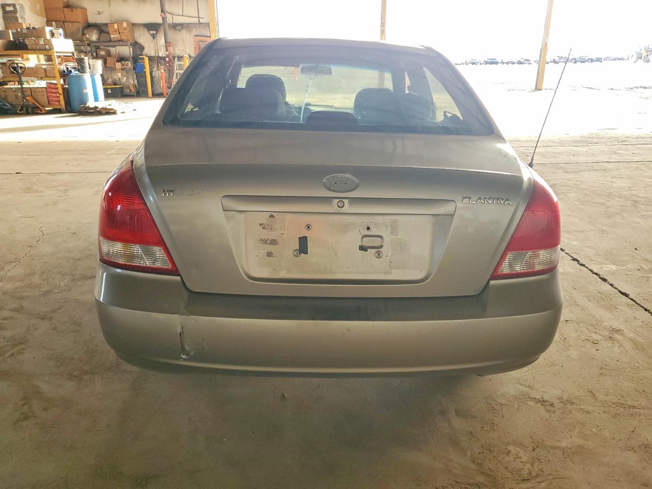 2003 HYUNDAI ELANTRA GLS photo 6