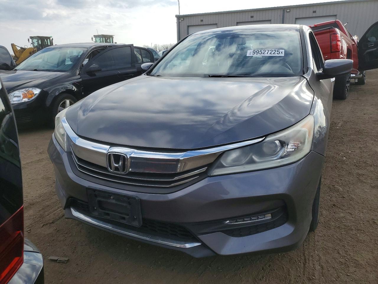2017 HONDA ACCORD LX photo 5