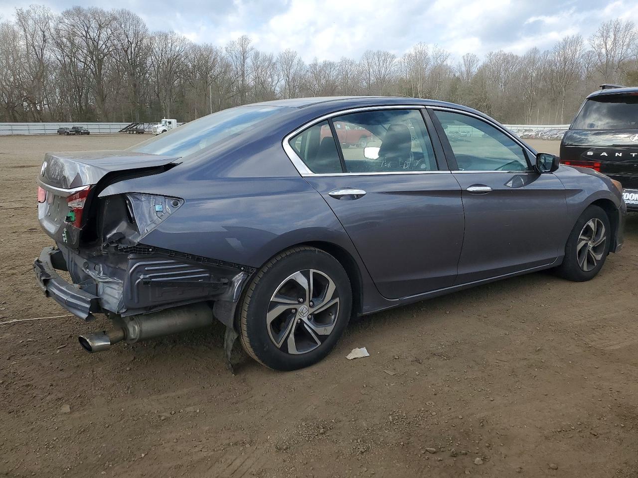 2017 HONDA ACCORD LX photo 3