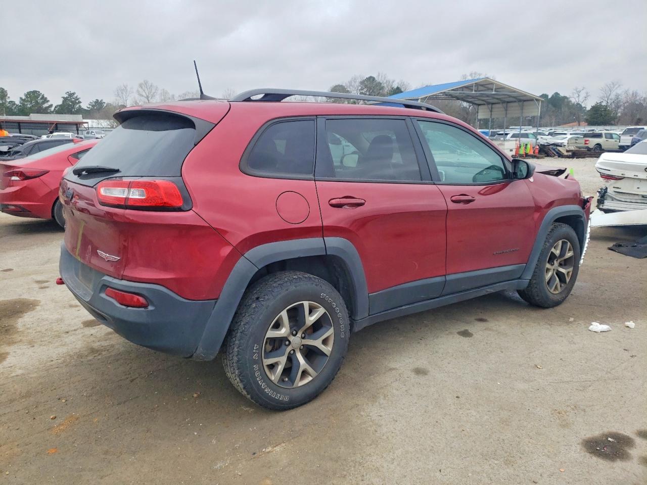 2017 JEEP CHEROKEE TRAILHAWK photo 3