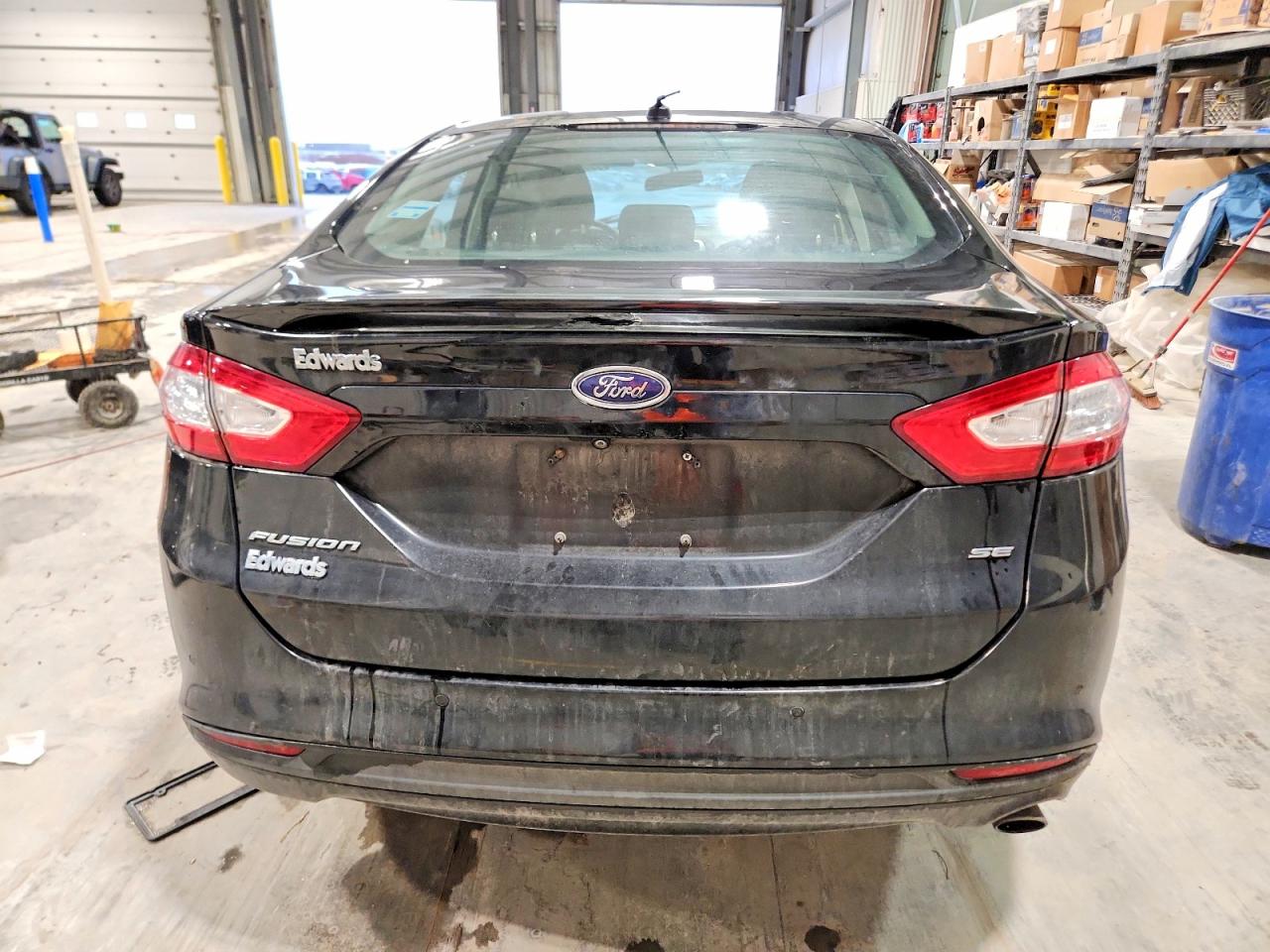 2016 FORD FUSION SE photo 6