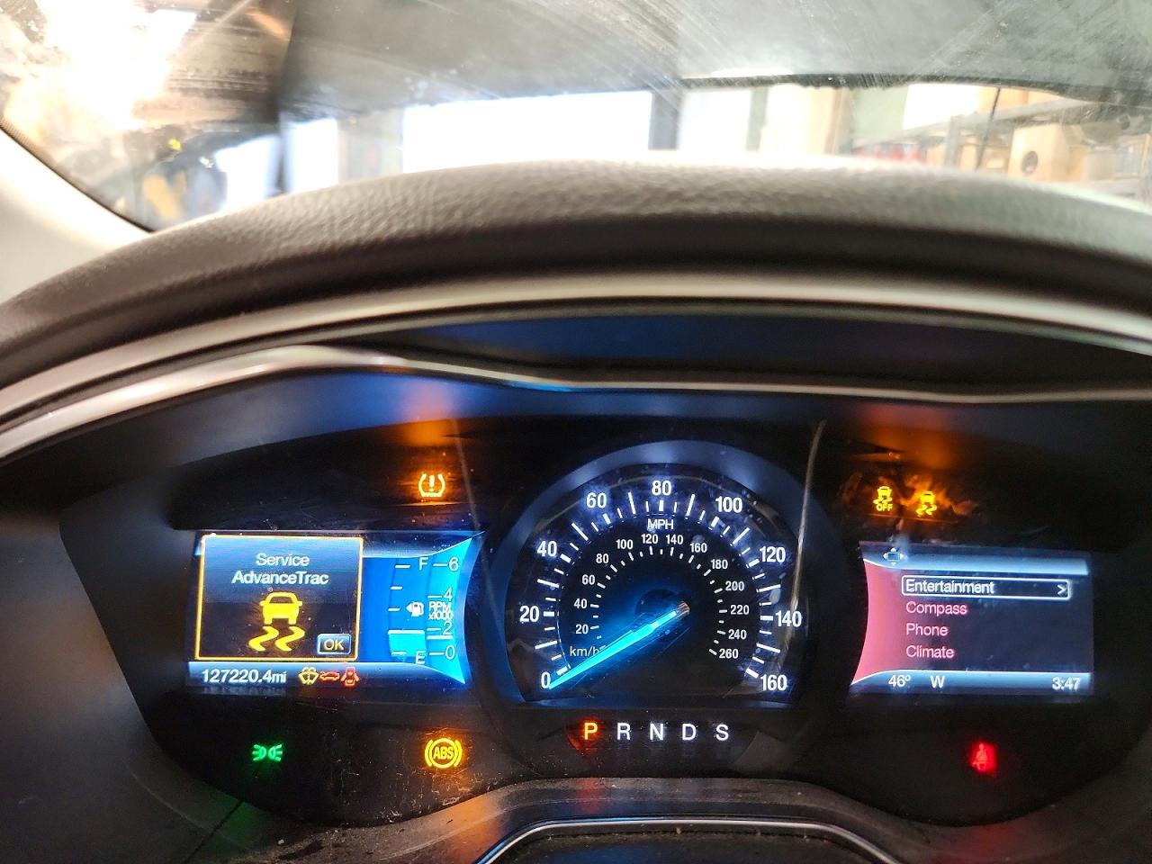 2016 FORD FUSION SE photo 9
