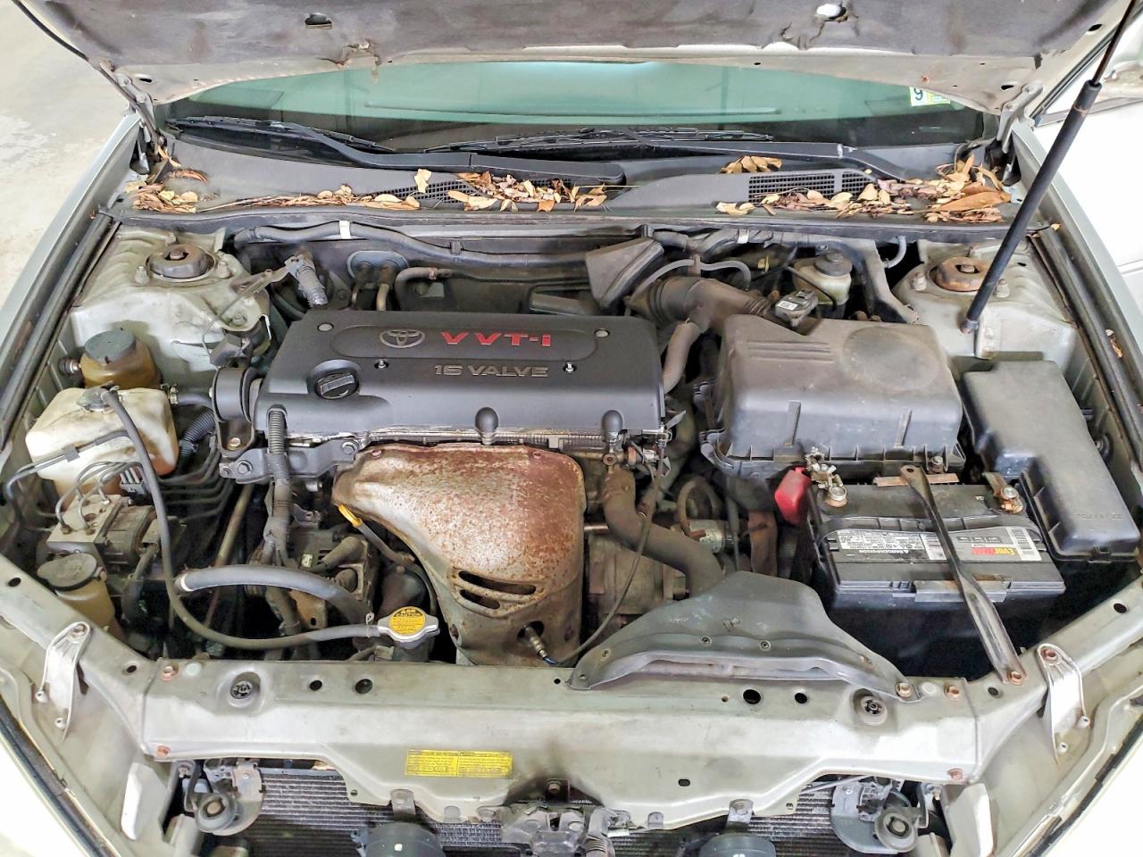 2002 TOYOTA CAMRY LE photo 11