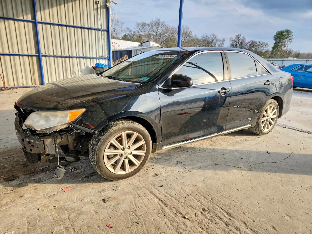 2014 TOYOTA CAMRY