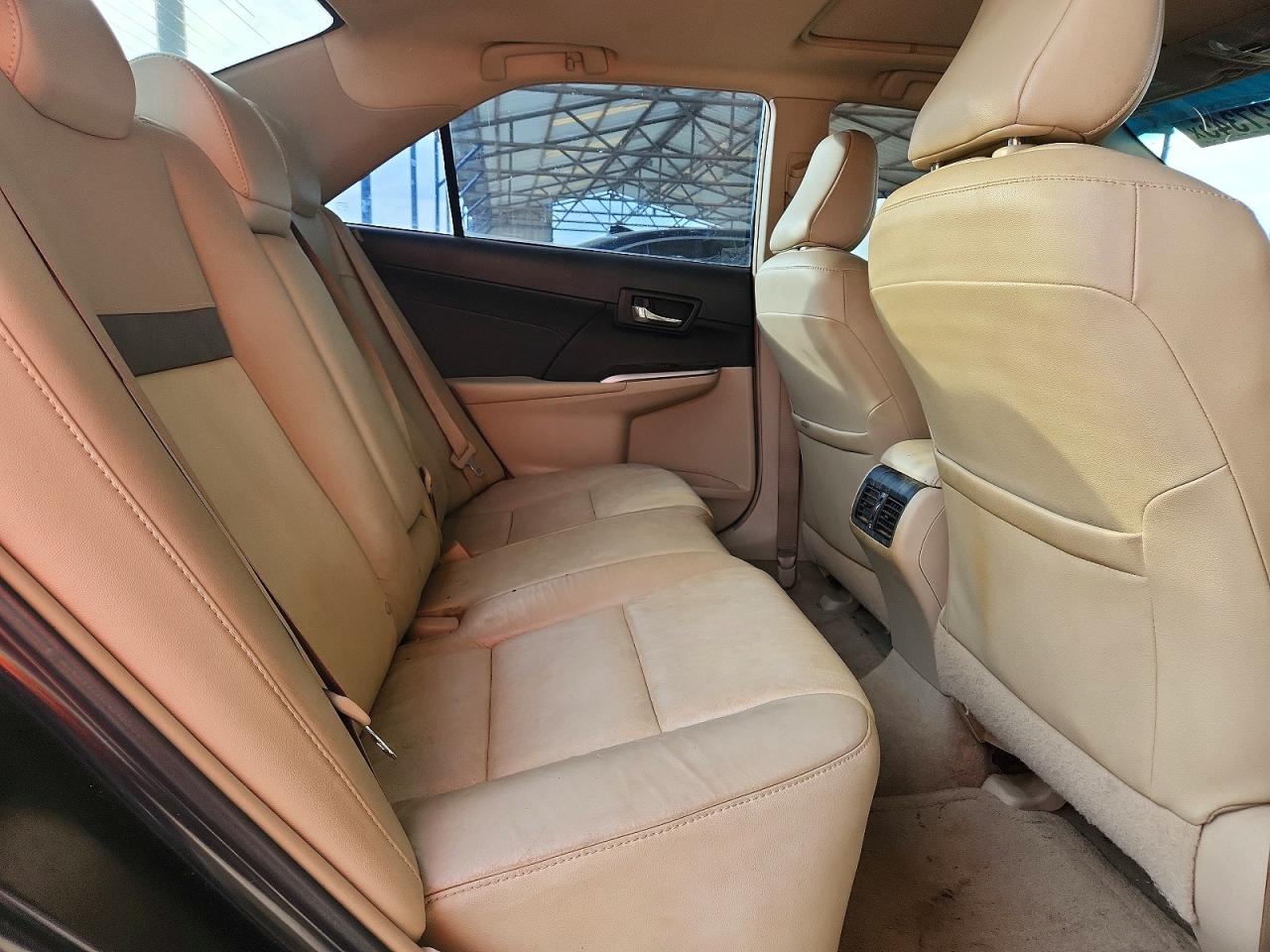 2014 TOYOTA CAMRY L photo 19