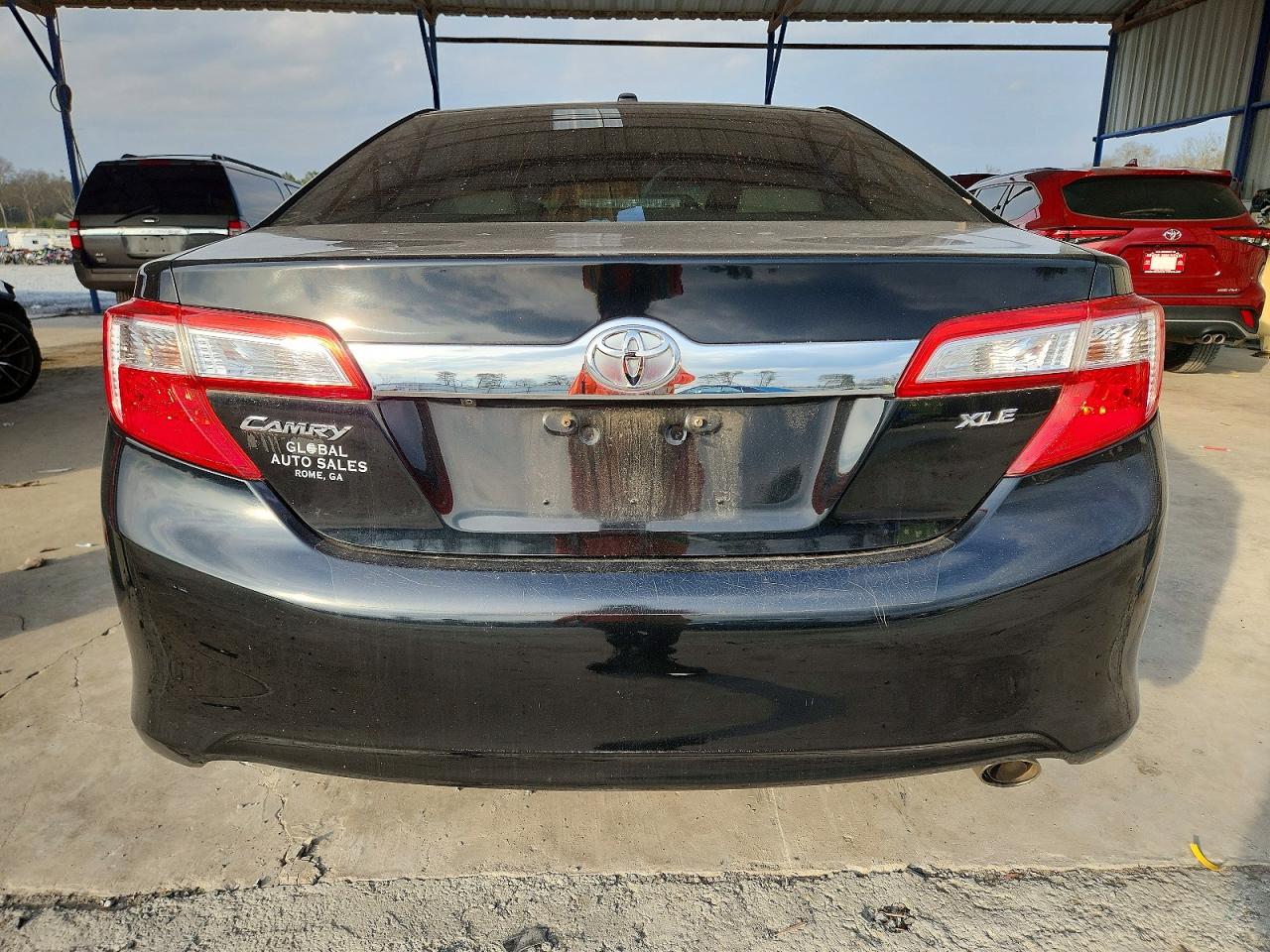 2014 TOYOTA CAMRY L photo 11