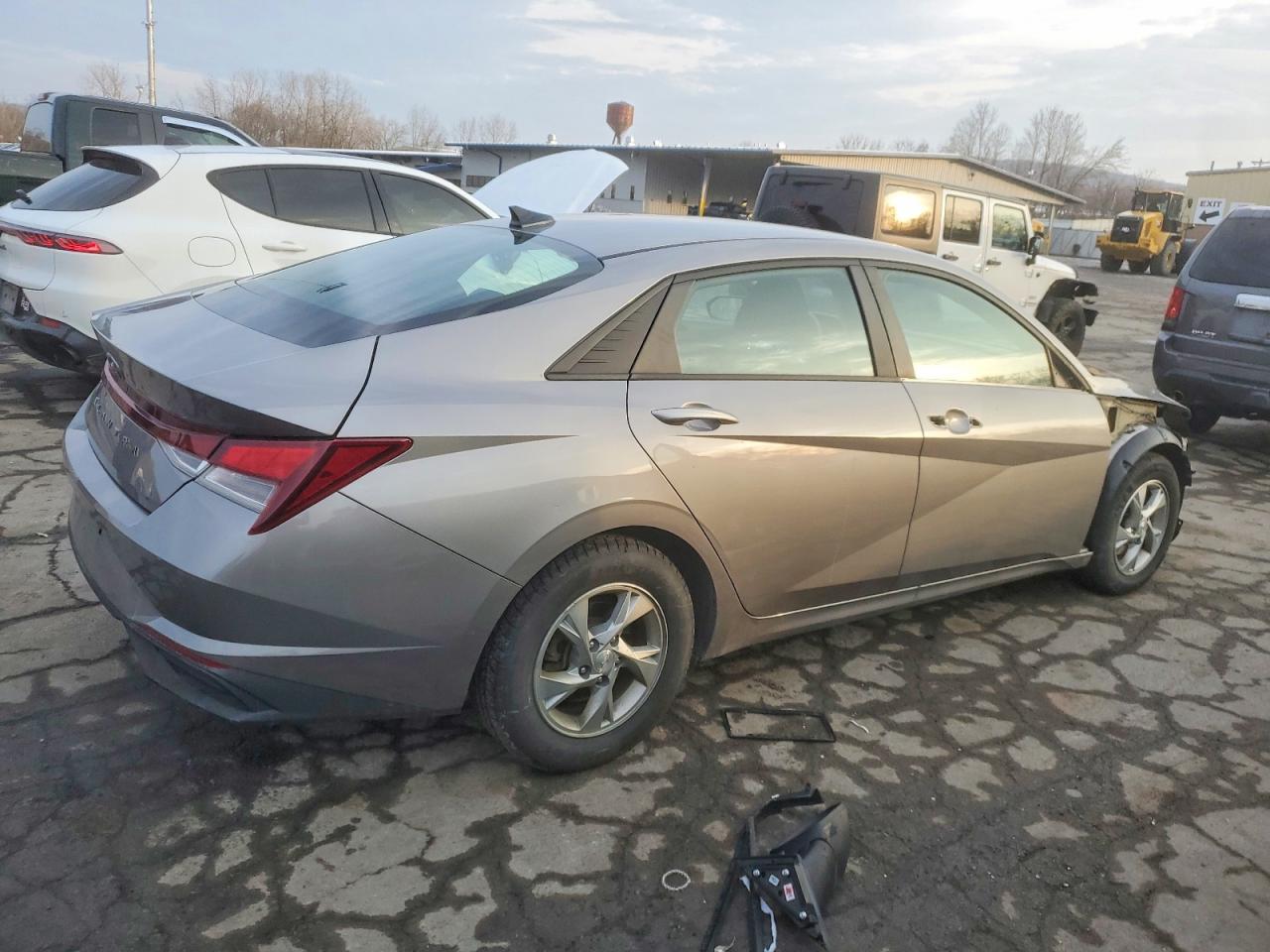 2021 HYUNDAI ELANTRA SE photo 3