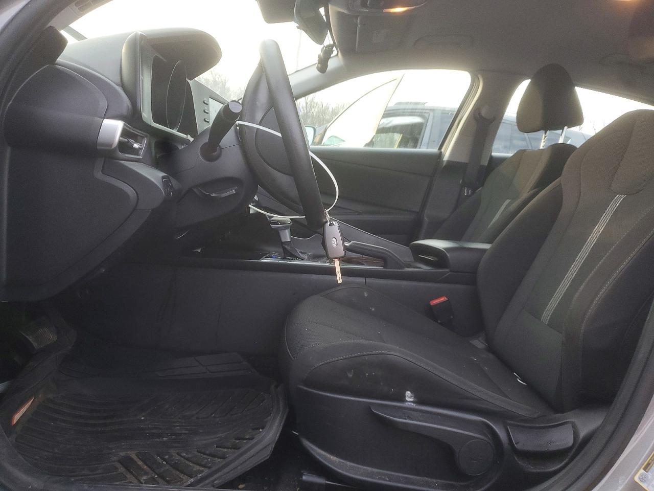 2021 HYUNDAI ELANTRA SE photo 7