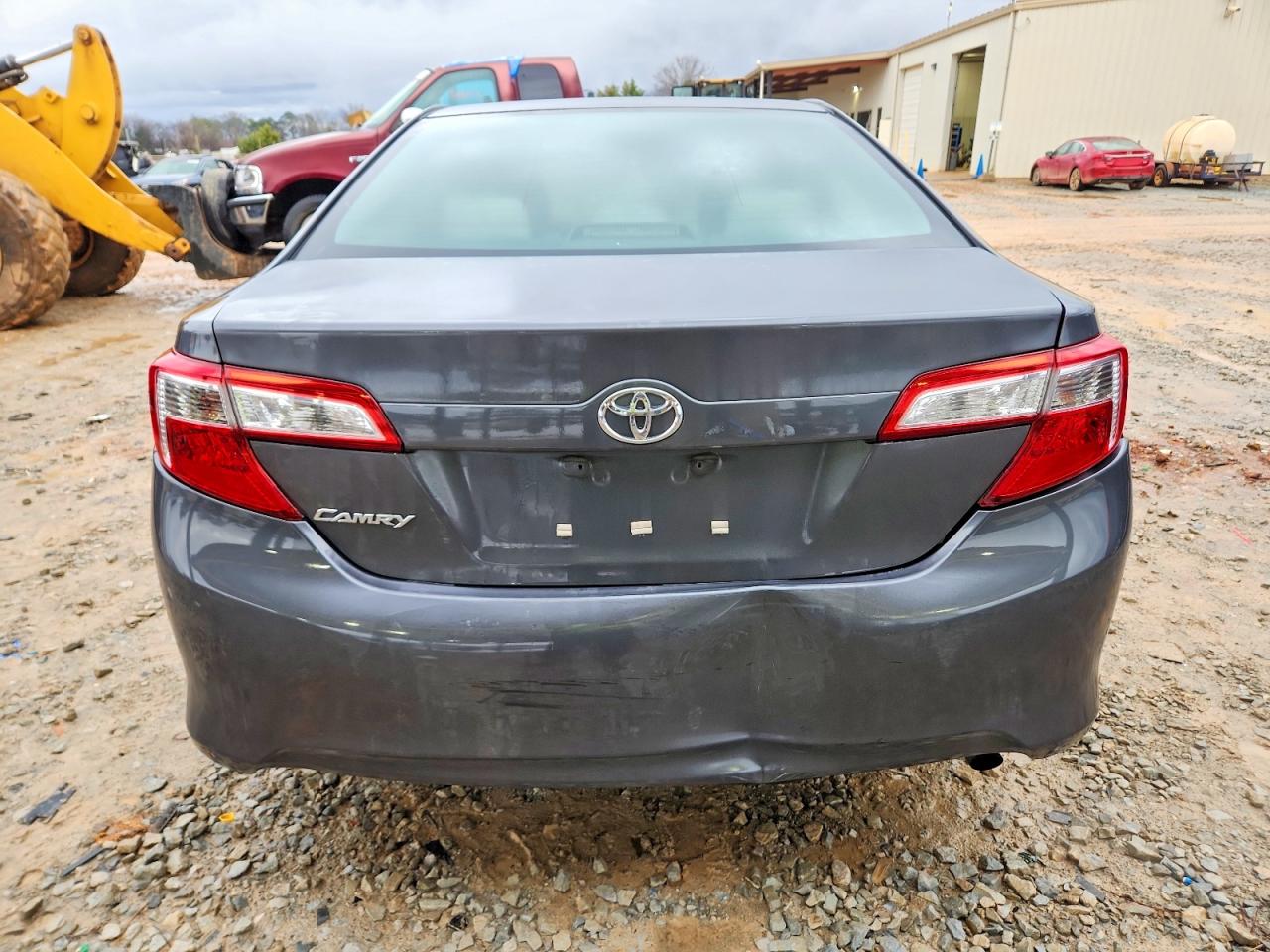 2012 TOYOTA CAMRY BASE photo 6