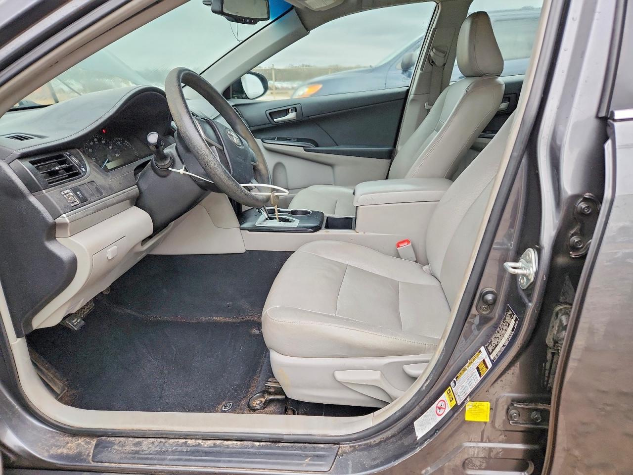 2012 TOYOTA CAMRY BASE photo 7