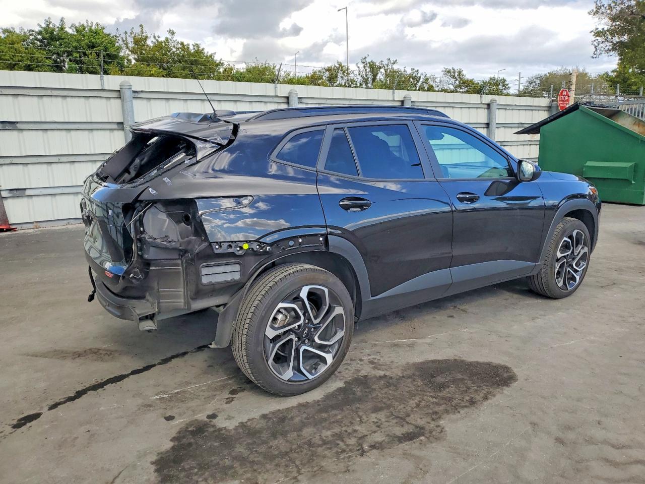 2025 CHEVROLET TRAX 2RS photo 3