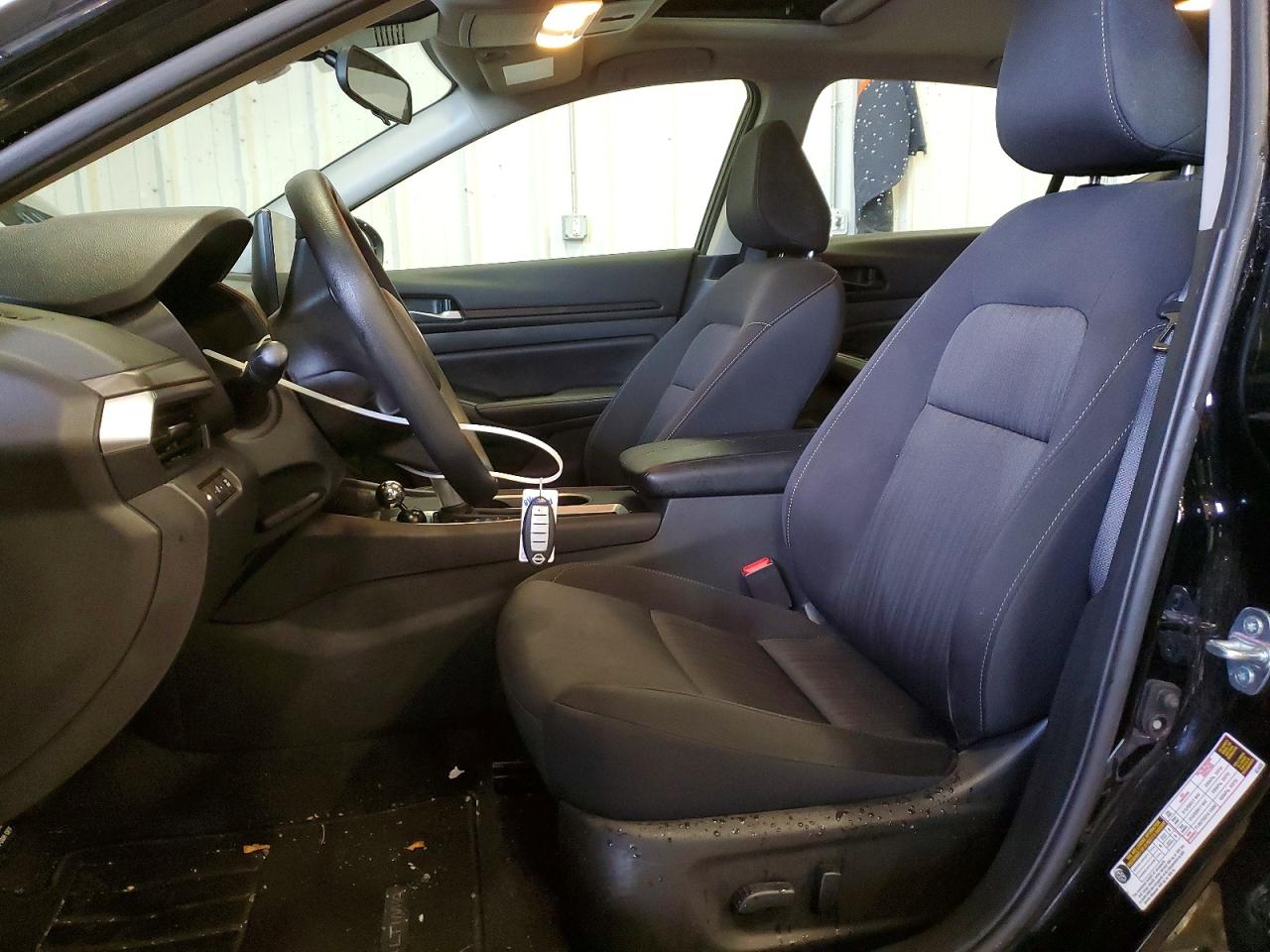 2025 NISSAN ALTIMA SV photo 7