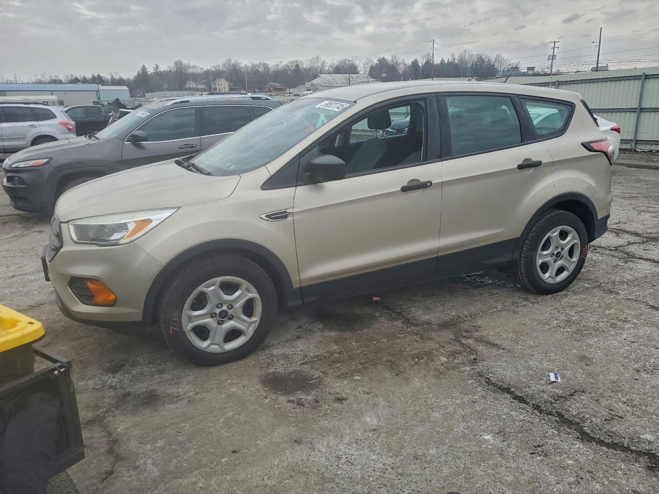 2017 FORD ESCAPE