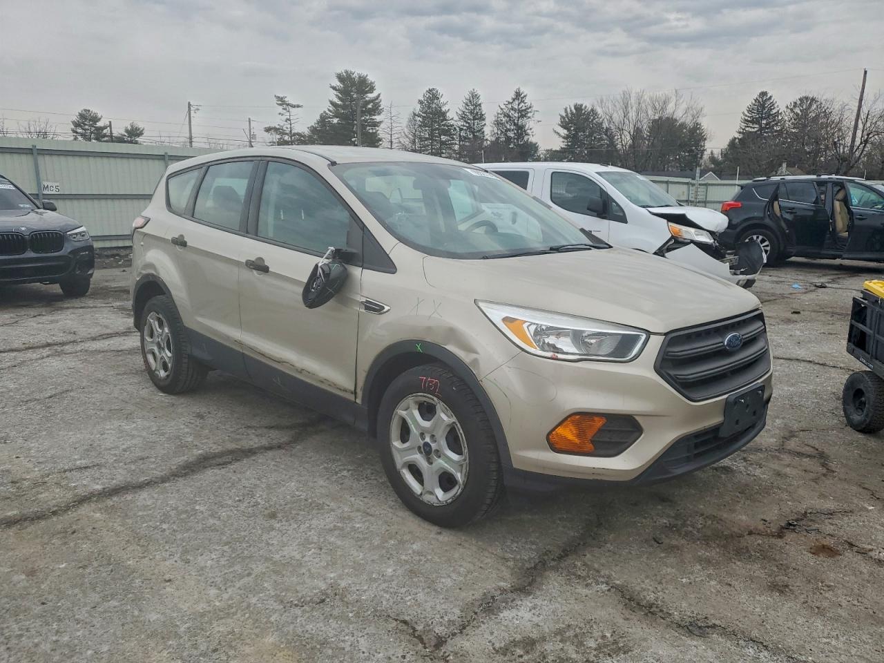 2017 FORD ESCAPE S photo 7