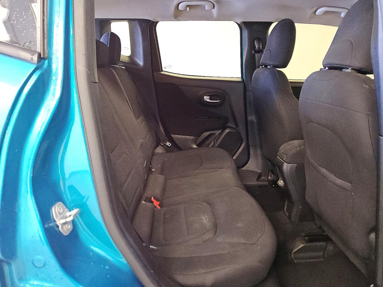 2019 JEEP RENEGADE LATITUDE photo 11