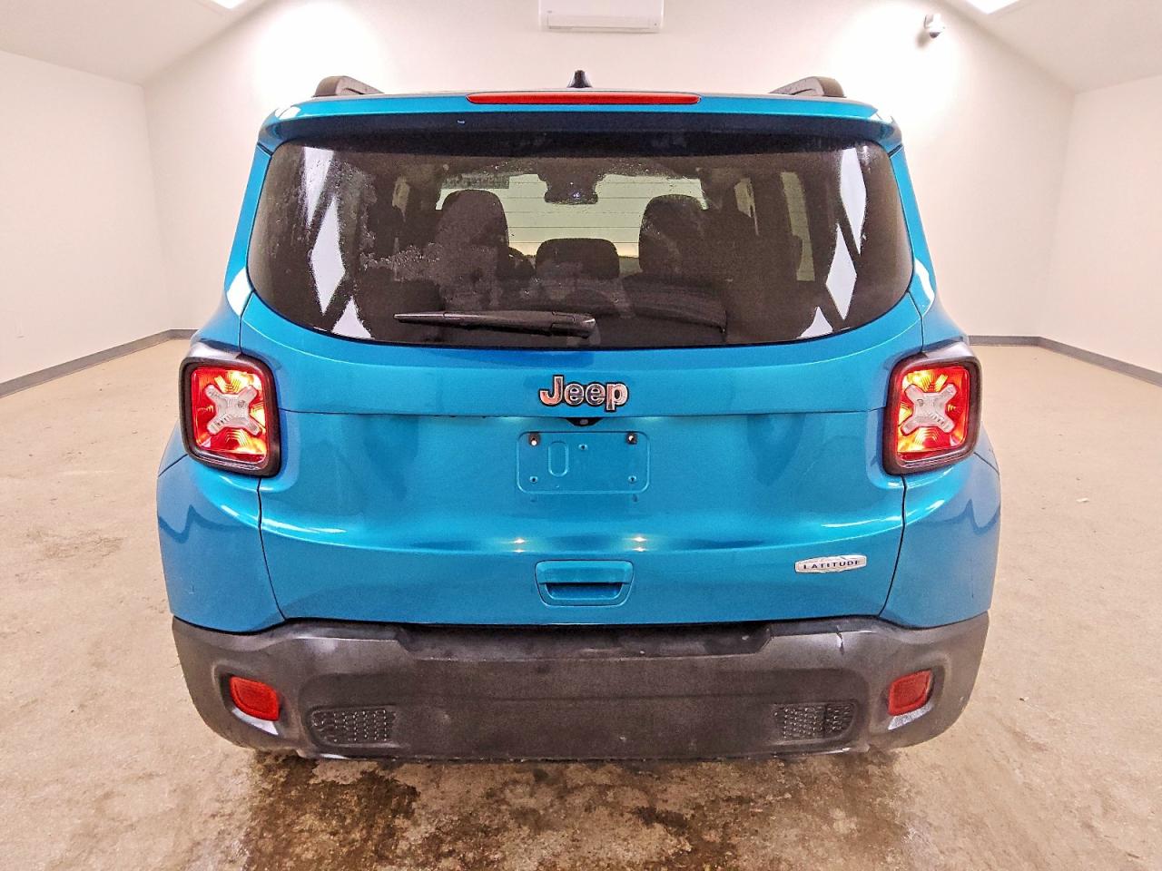 2019 JEEP RENEGADE LATITUDE photo 6