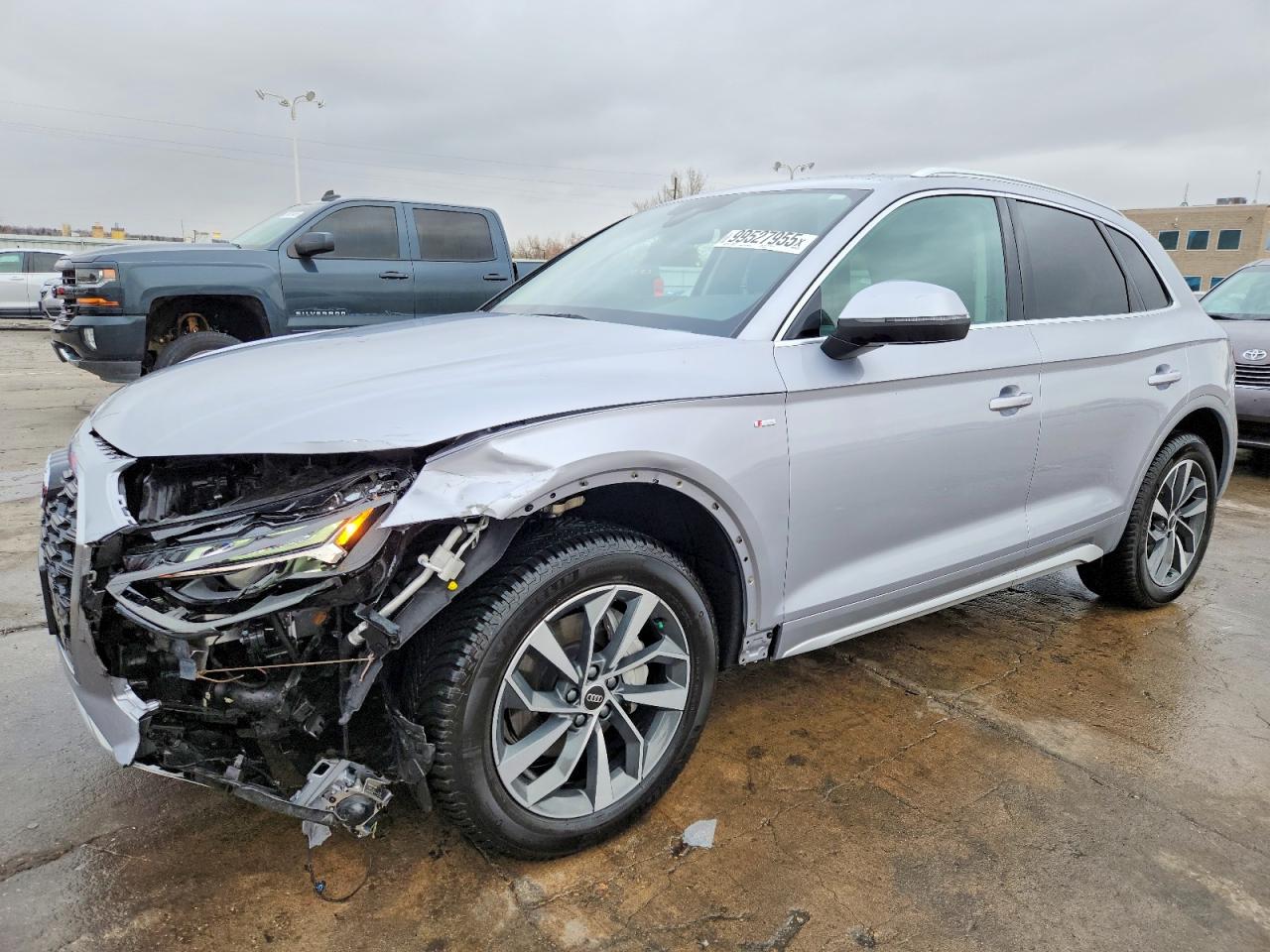 2023 AUDI Q5