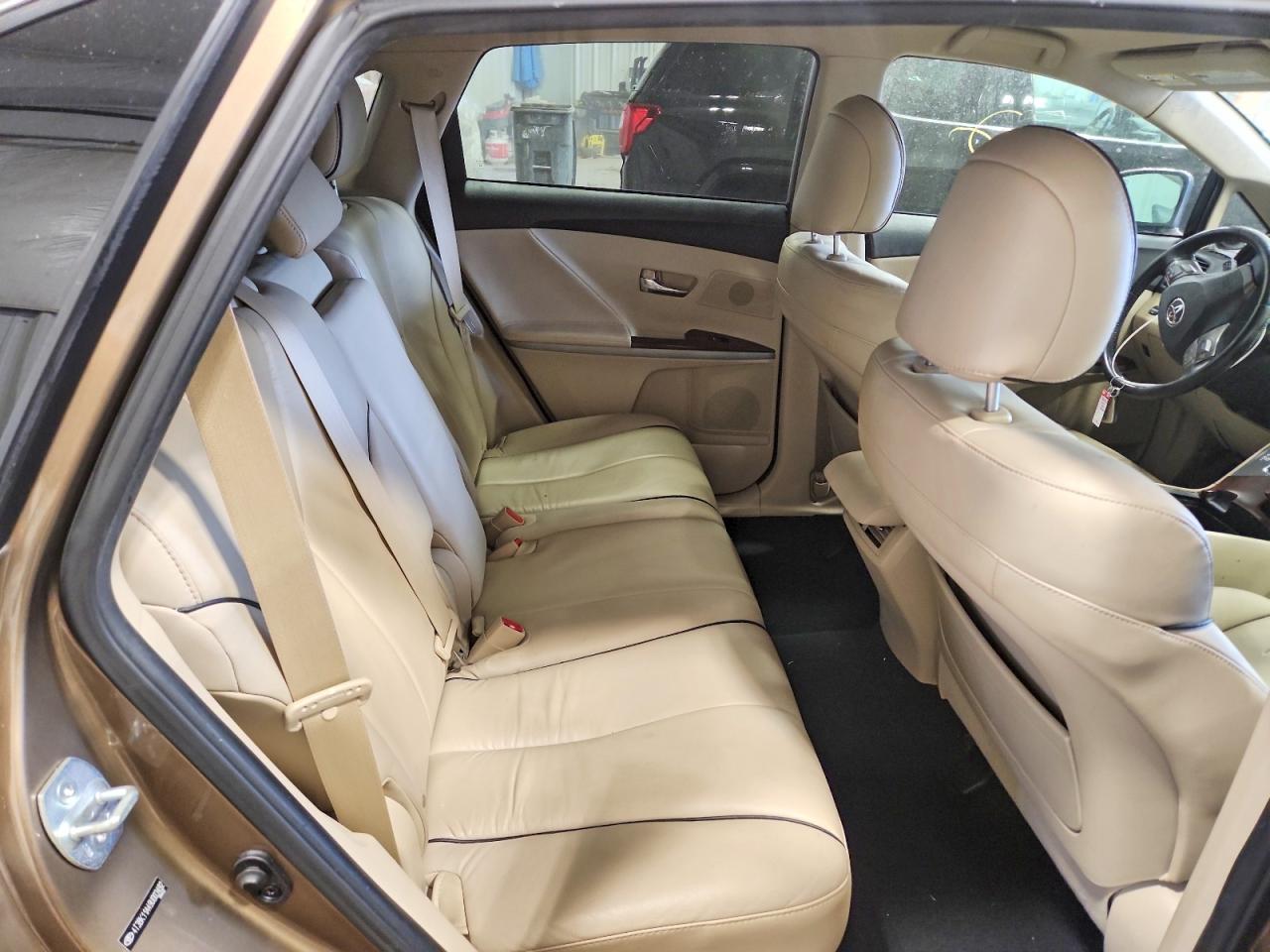 2009 TOYOTA VENZA photo 11