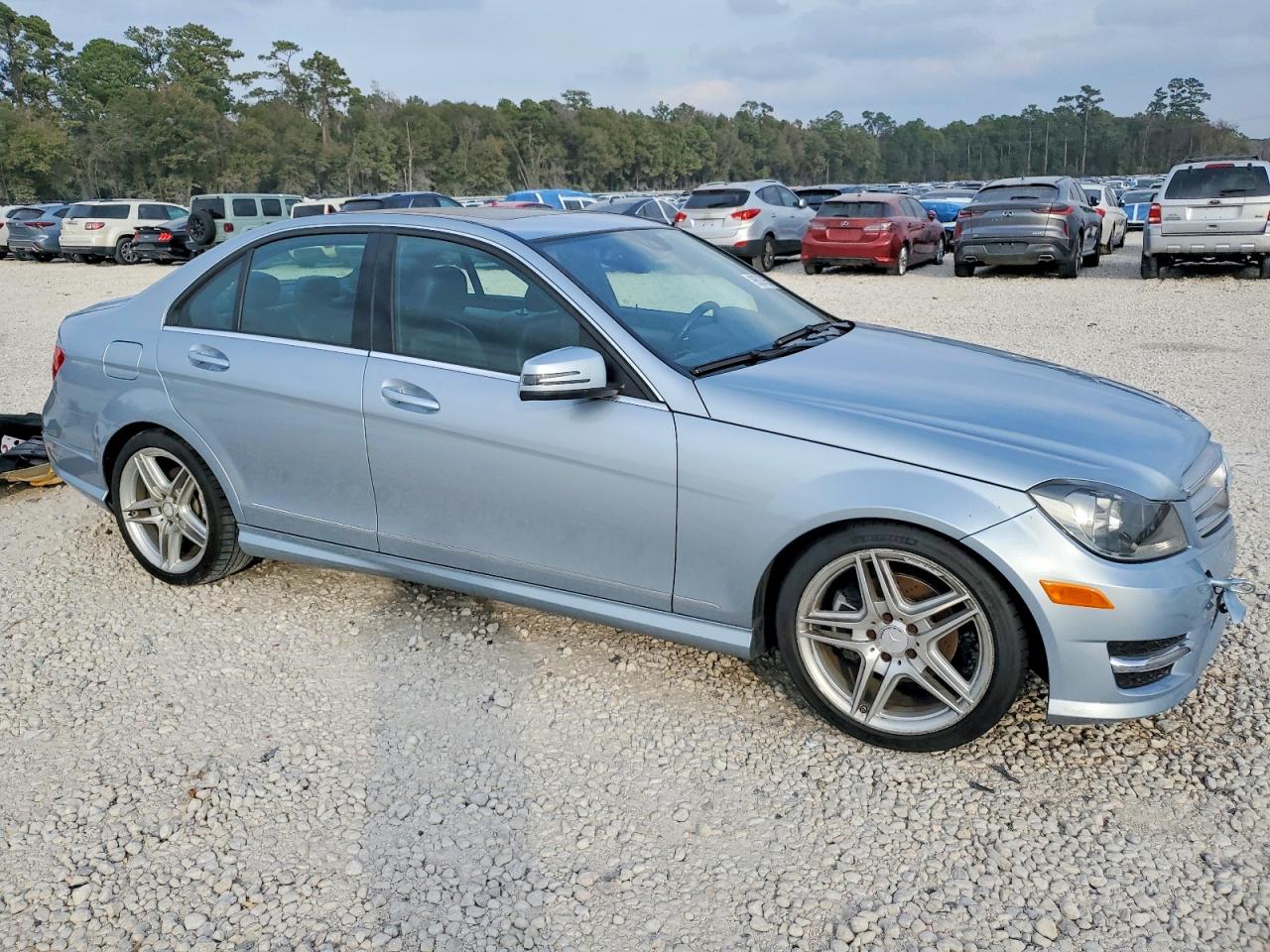 2013 MERCEDES-BENZ C 250 photo 4