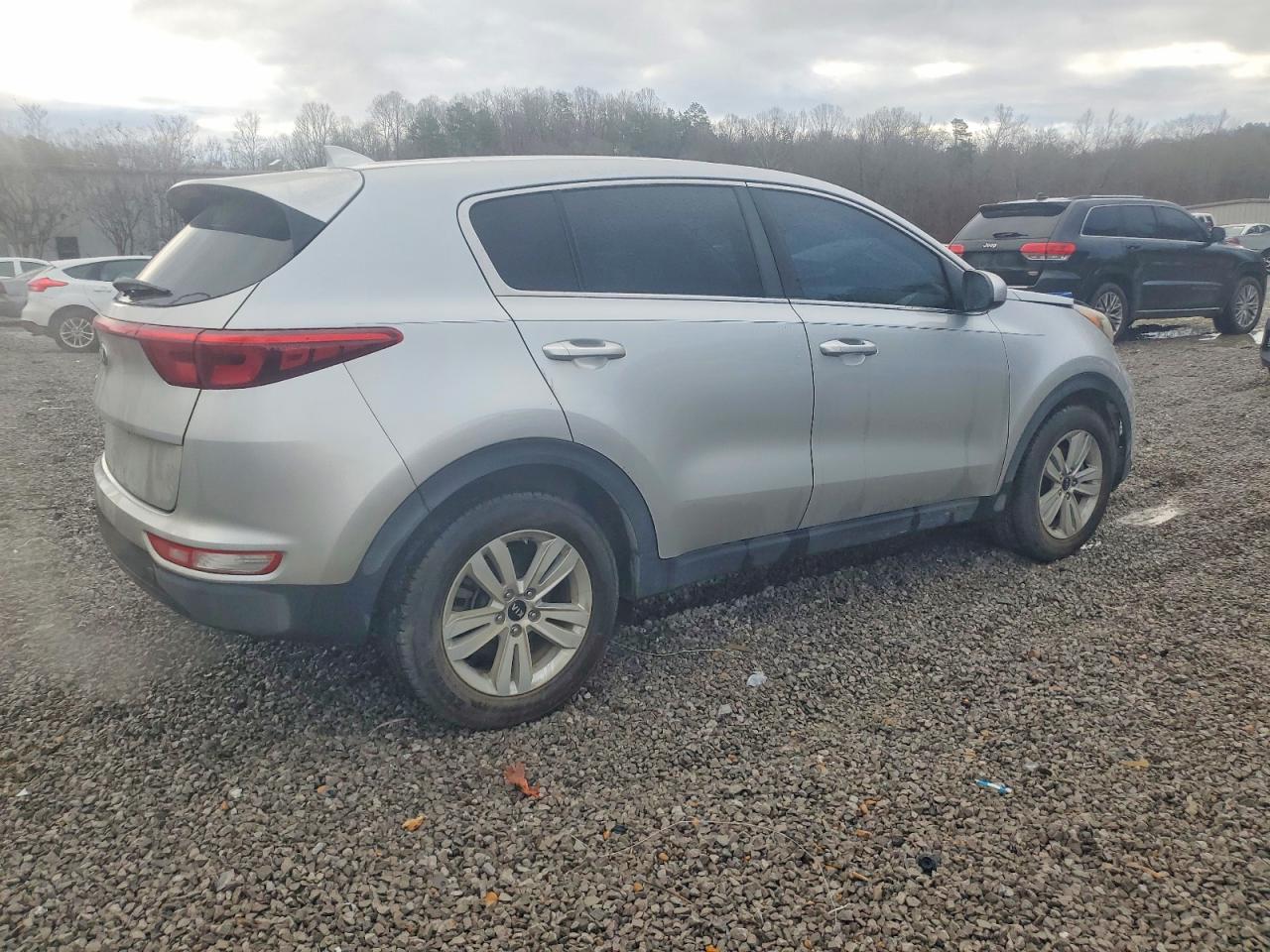 2019 KIA SPORTAGE LX photo 3