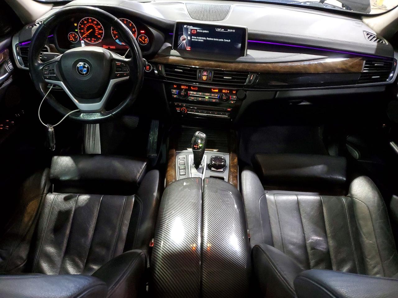 2015 BMW X5 XDRIVE50I photo 8