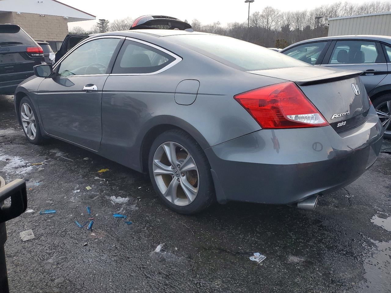 2011 HONDA ACCORD EXL photo 2