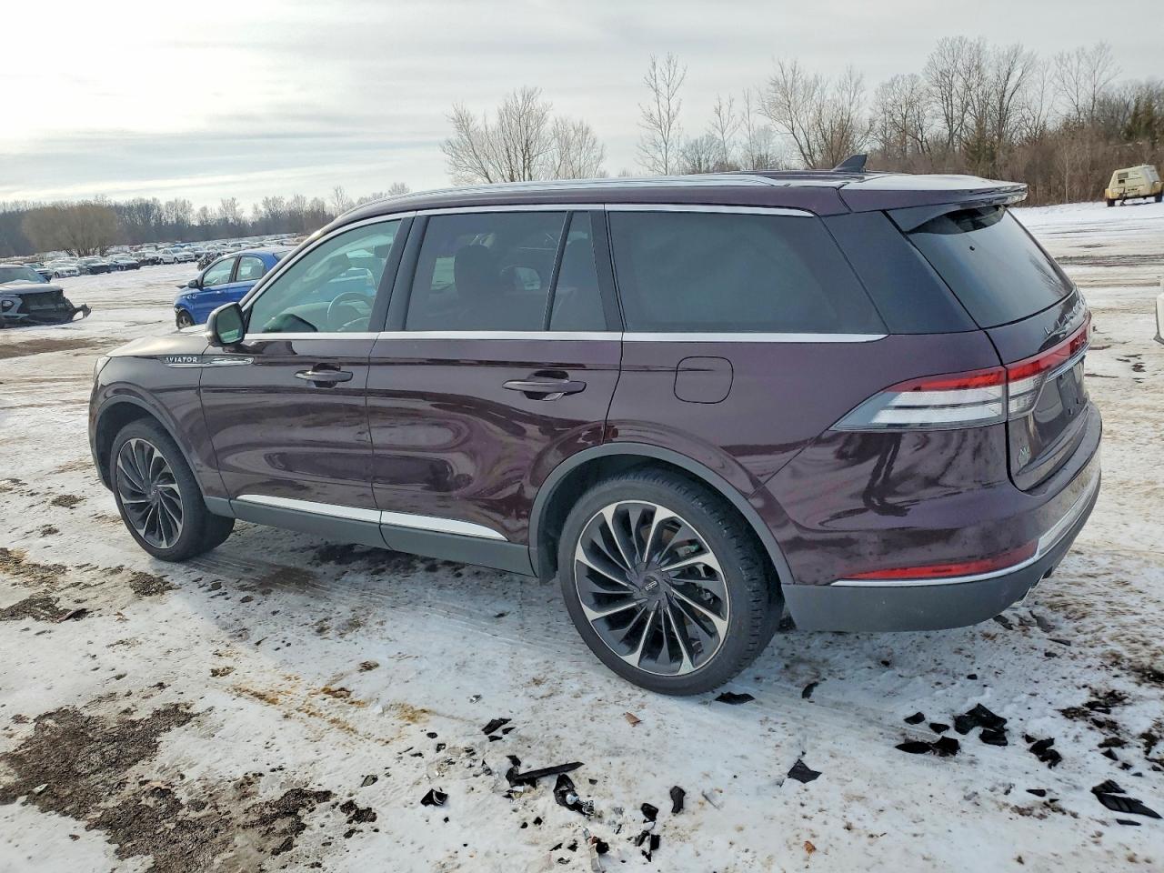 2024 LINCOLN AVIATOR RESERVE photo 3
