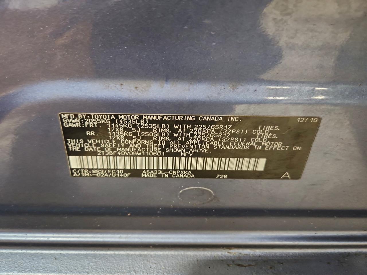 2011 TOYOTA RAV4 photo 13