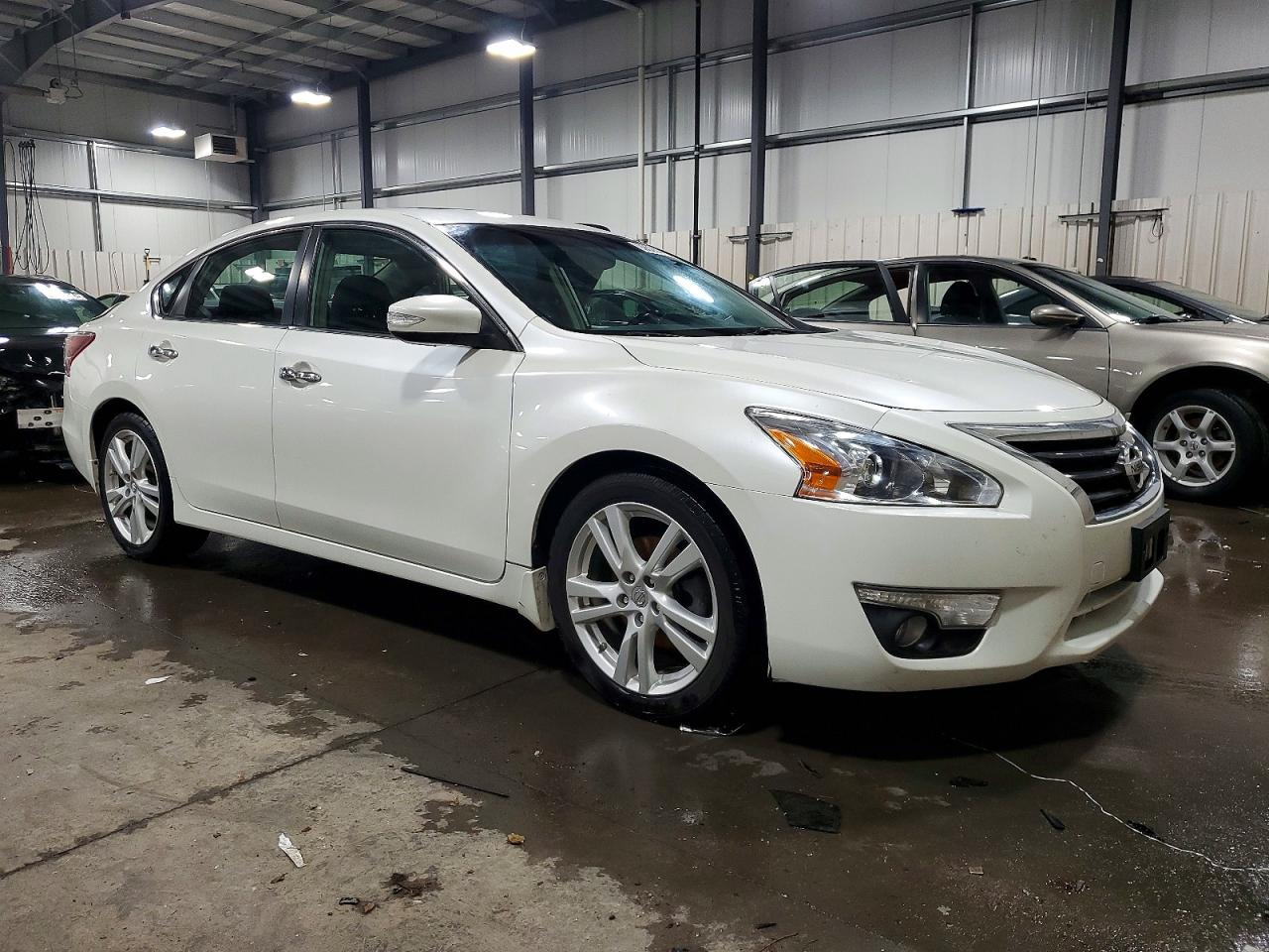 2013 NISSAN ALTIMA 3.5S photo 4