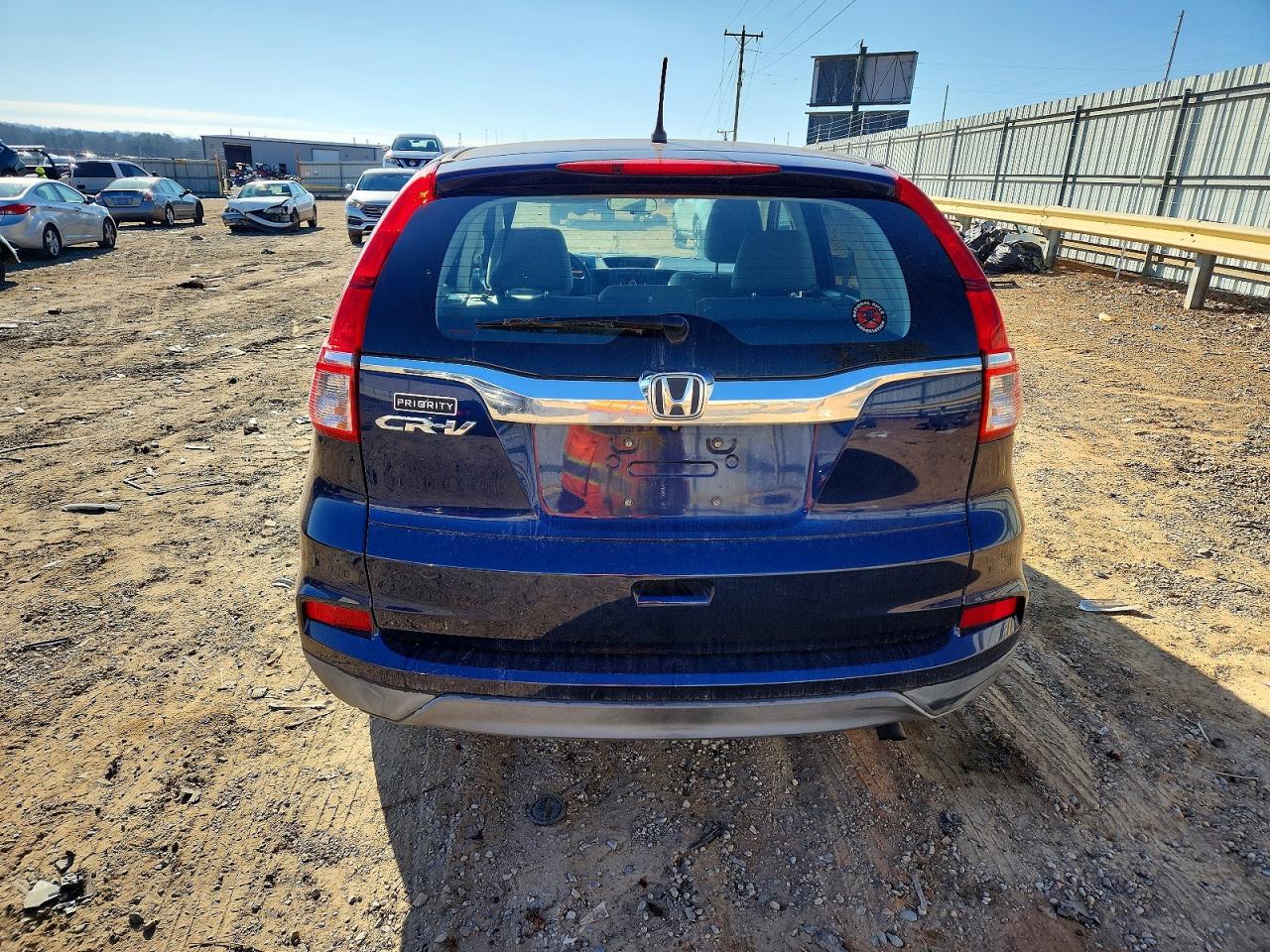 2015 HONDA CR-V LX photo 6