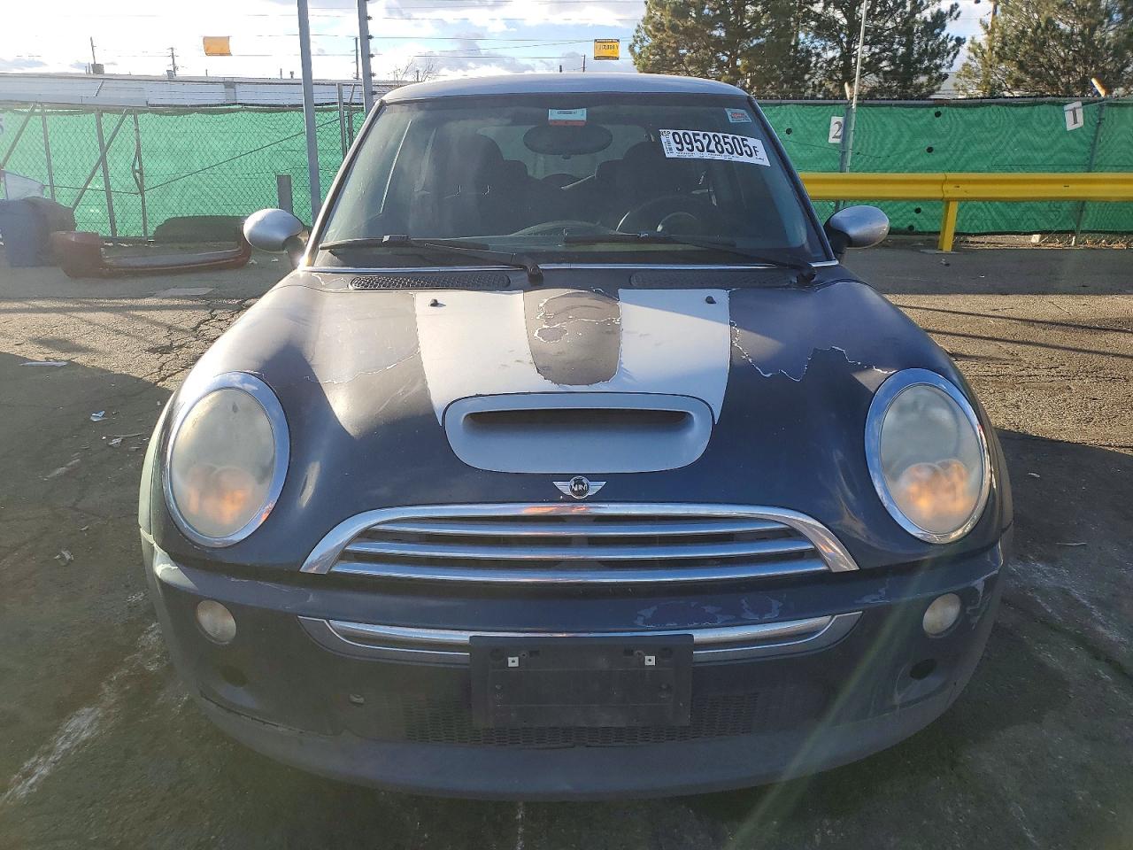 2006 MINI COOPER S photo 5