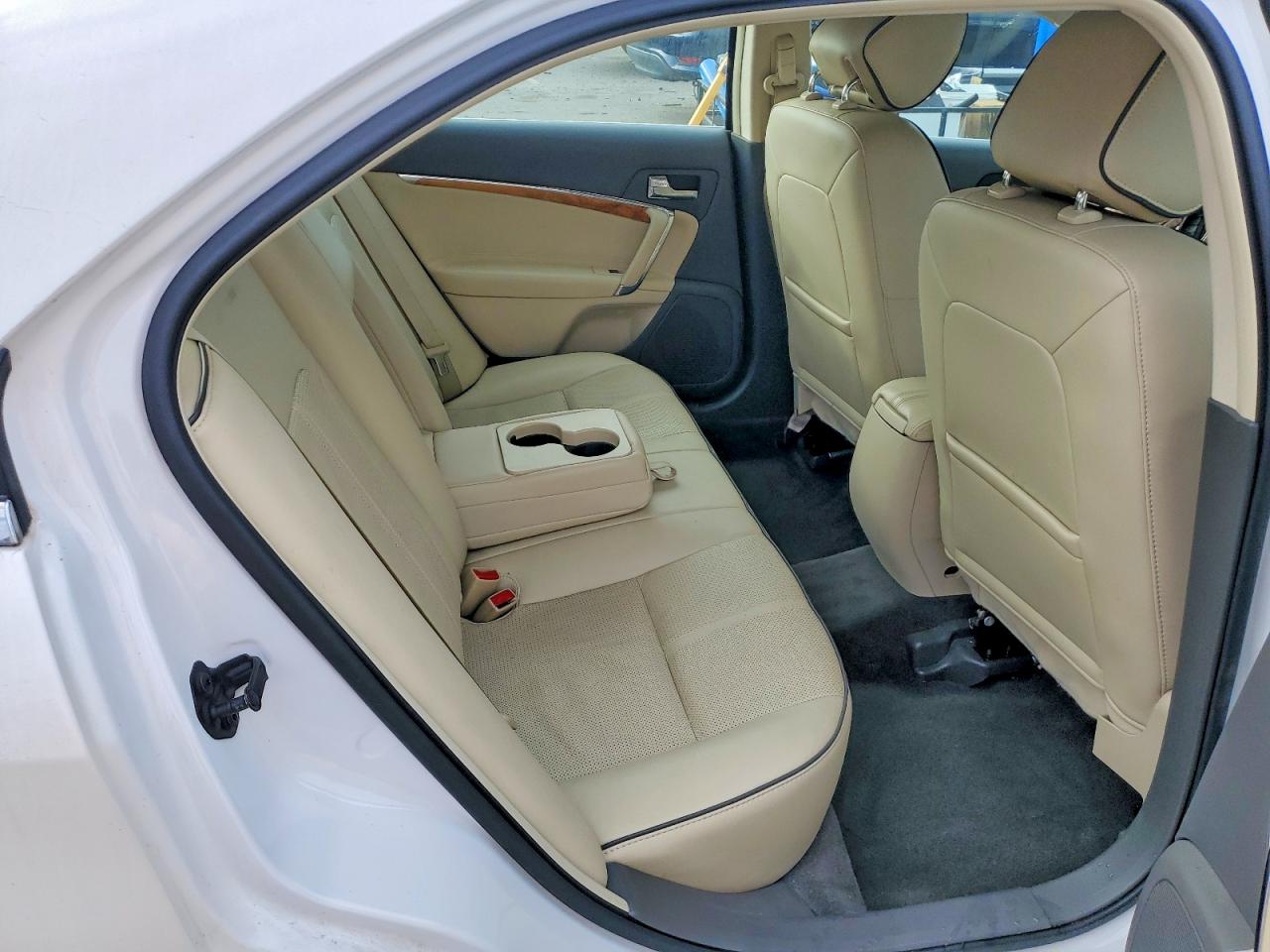 2012 LINCOLN MKZ photo 10