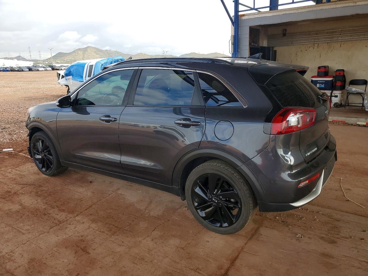 2018 KIA NIRO EX photo 2